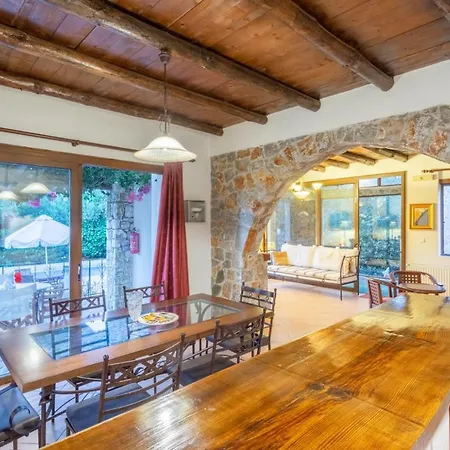 Villa Nineta Tavronitis (Crete)