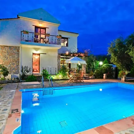 Villa Nineta Tavronitis